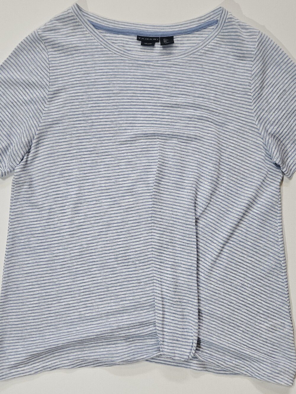 Tahari‎ 100% Linen Top Womens Large White Blue Striped Gathered Front Hem Casual